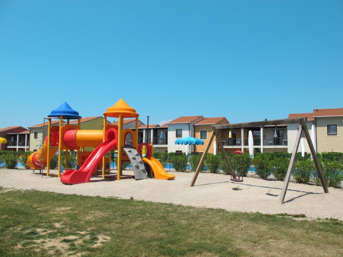 Apartment Belvedere Village-1 By Interhome Cavalcaselle Kültér fotó